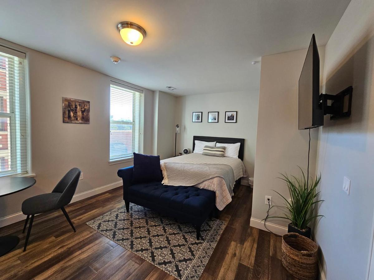 Cozy Stay At The Inman - 214 Шампейн Екстериор снимка